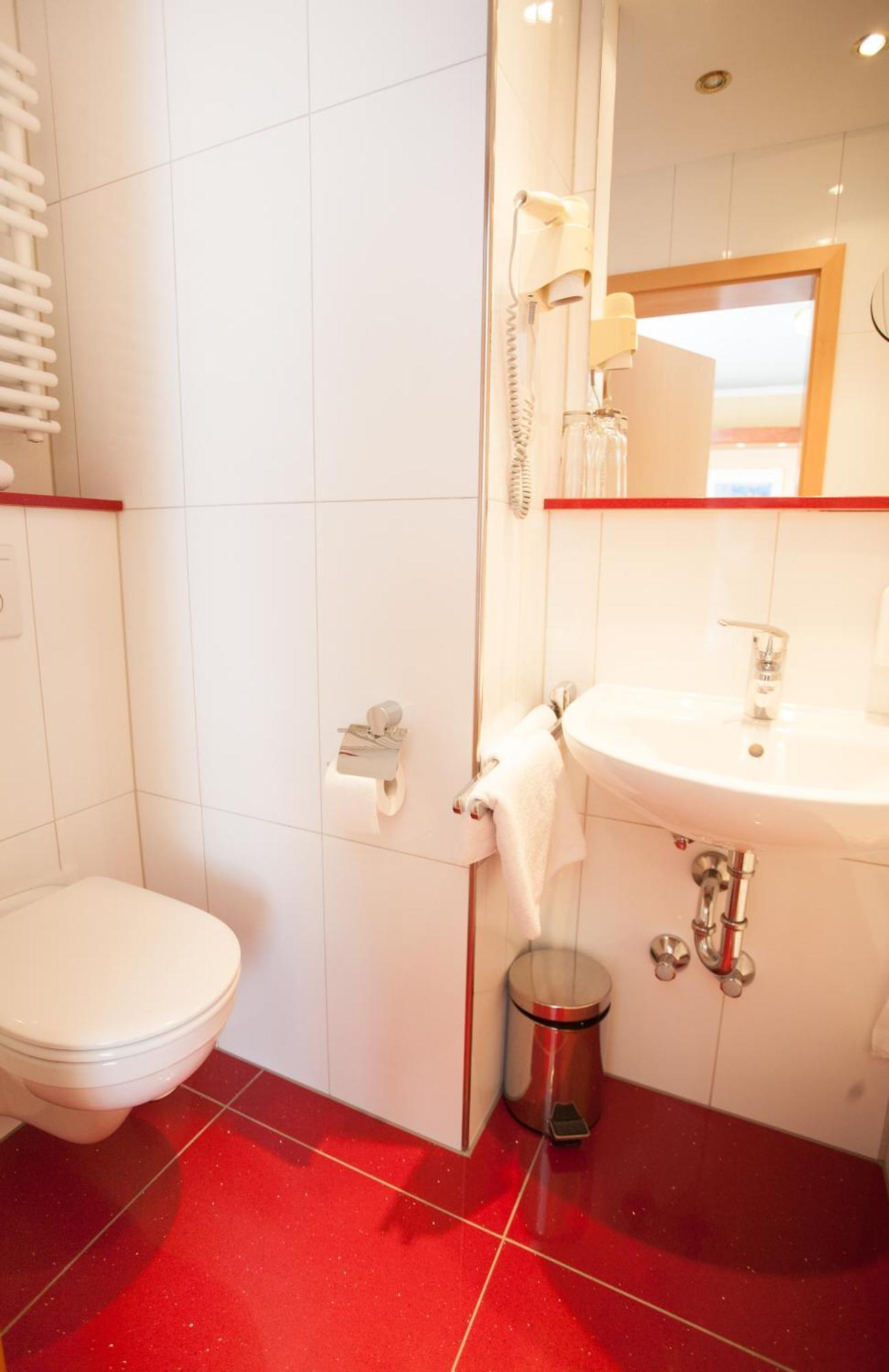 Hotel Restaurant Zur Post Lohfelden Kültér fotó