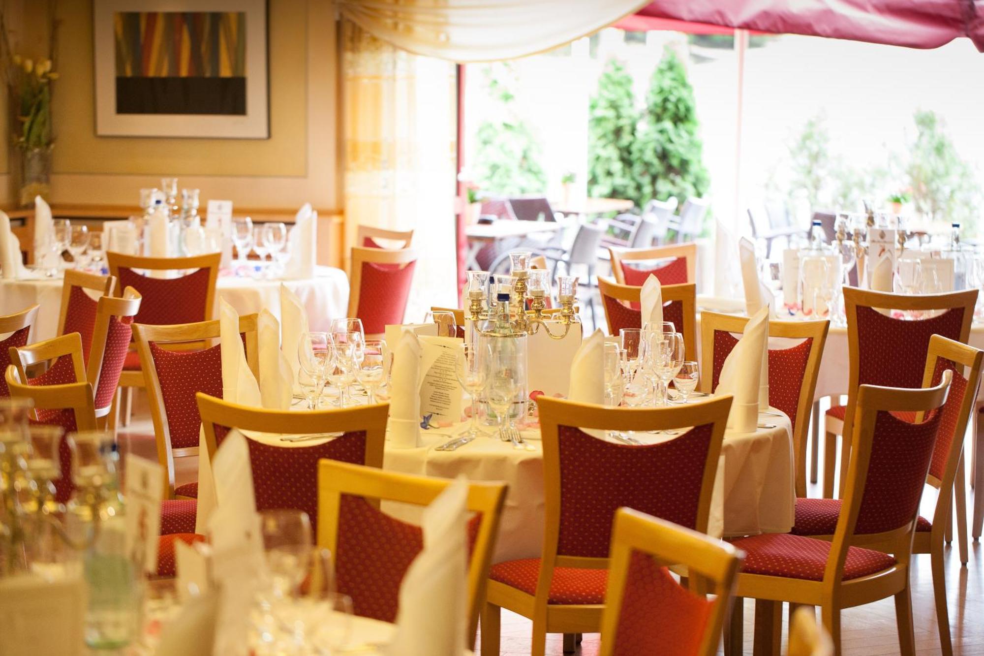 Hotel Restaurant Zur Post Lohfelden Kültér fotó